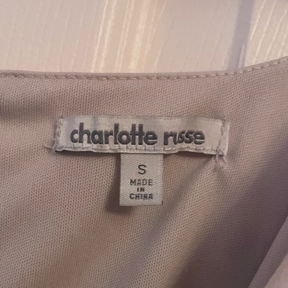 Charlotte Russe Floral Short Women’s Romper | Women’s size small | - Picture 3 of 7